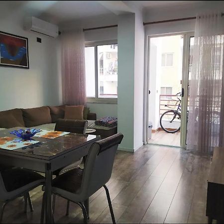 #1 Modern 1Br With Balcony In Up-And-Coming Hip Area Διαμέρισμα Τίρανα Εξωτερικό φωτογραφία