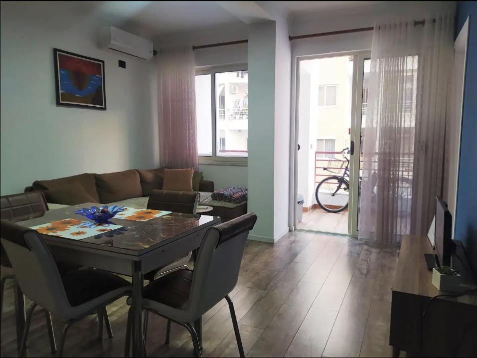 #1 Modern 1Br With Balcony In Up-And-Coming Hip Area Διαμέρισμα Τίρανα Εξωτερικό φωτογραφία